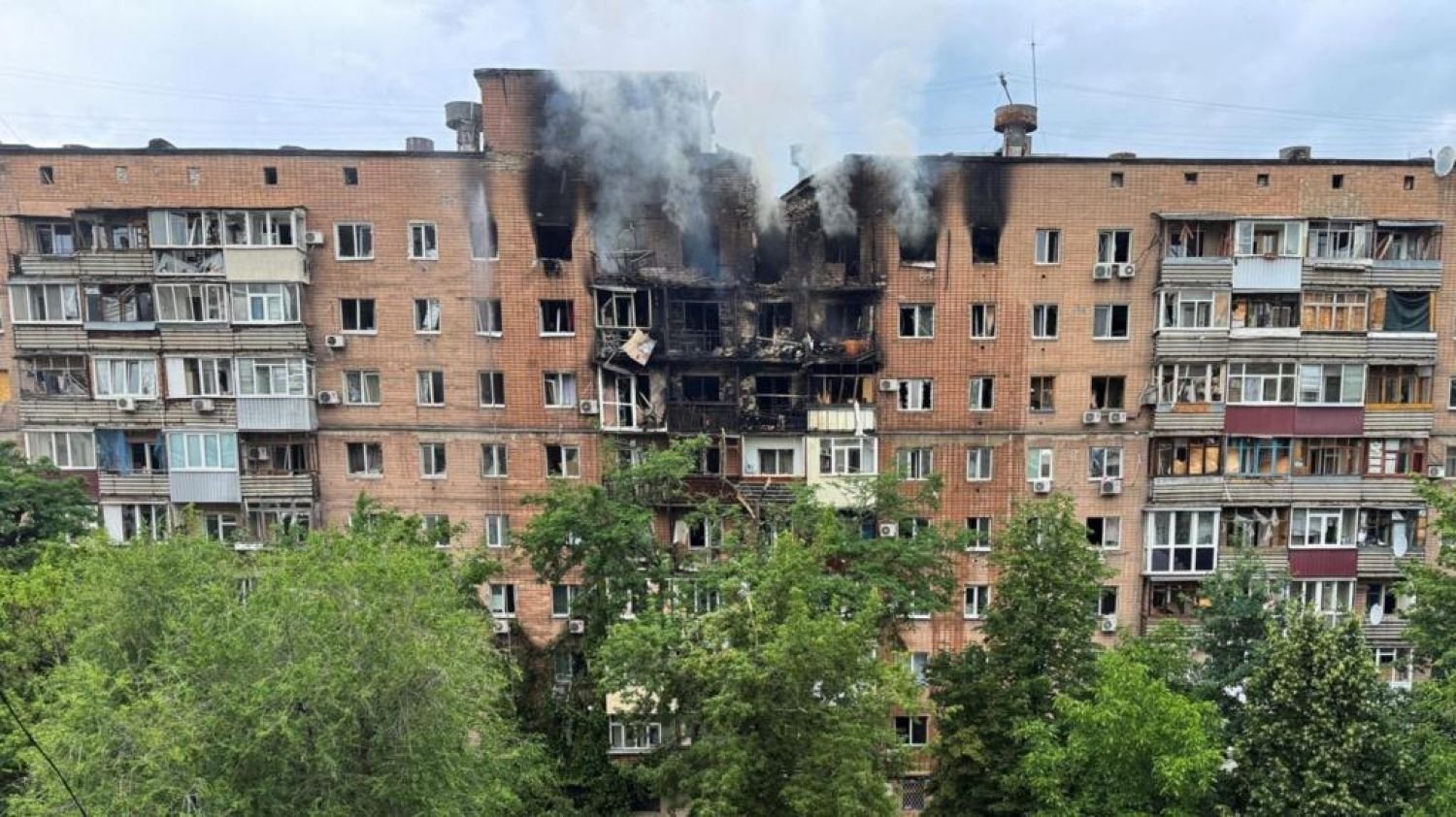 Russia launches ‘most powerful attack’ on Ukraines second-largest city