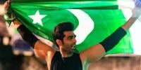پاکستانی ریسلر اطہر زاہد نے بھارتی حریف کو ہرا کر عید کا تحفہ دیدیا