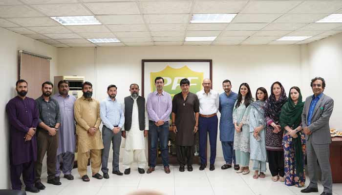 پی ایف ایف کے نومنتخب صدر محسن گیلانی کا فٹ بال ہاؤس کا دورہ