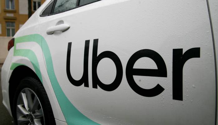 Uber to launch robotaxi trials without safety drivers in London by next spring