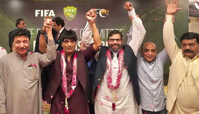 فٹبال کی ترقی کیلئے فیڈریشن سب کے ساتھ مل کر کام کرے گی، حافظ ذکاء اللہ