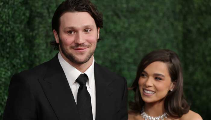 Josh Allen gushes about wife Hailee Steinfeld: She makes everything easier