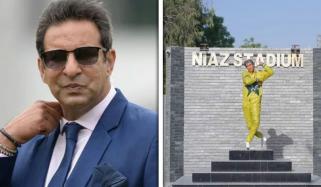 وسیم اکرم کا اپنے مجسمے کے حوالے سے بیان سامنے آگیا