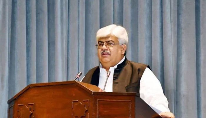 امیر طبقہ 1233 ارب کی ٹیکس چوری میں ملوث ہے، چیئرمین ایف بی آر