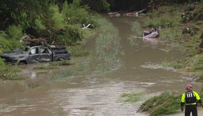 San Antonio floods: At least 11 dead as missing people number remains unknown
