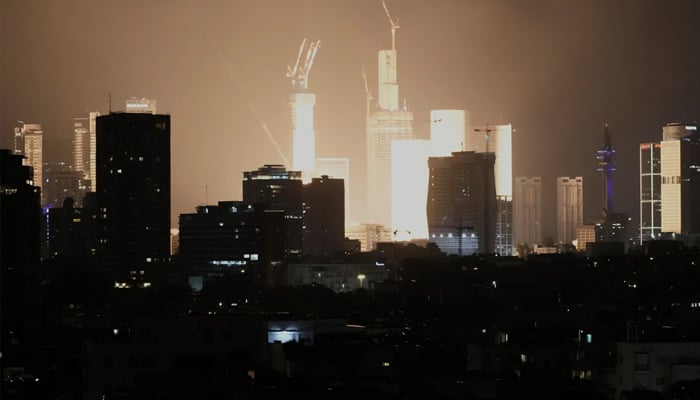 ایرانی حملے میں اسرائیلی فوجی ہیڈکوارٹر ’کریا‘ کی عمارت نشانہ بنی