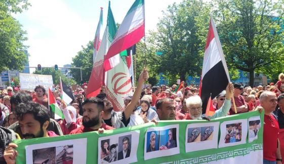 دی ہیگ مالی کے فیلڈ گراؤنڈ میں فلسطینیوں سے یکجہتی کیلئے مظاہرہ