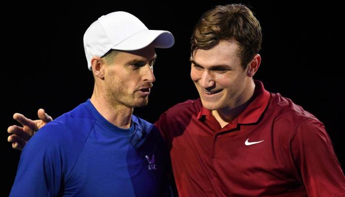 Jack Draper advances to Queen’s last 16 with heartfelt tribute to Andy Murray