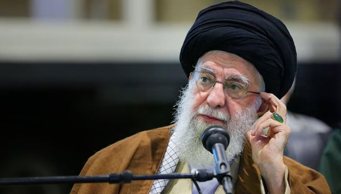ایرانی سپریم لیڈر آیت اللّٰہ خامنہ ای—فائل فوٹو
