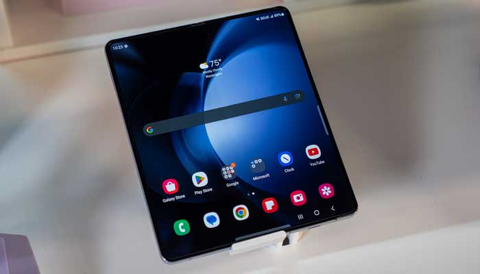 Samsung to launch 2025 foldable phones in July?