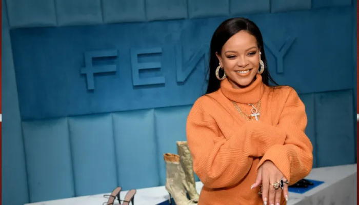 2- Rihanna – Savage X Fenty