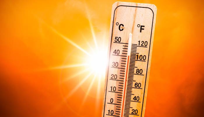 UK records hottest day of year so far as heatwave grips nation