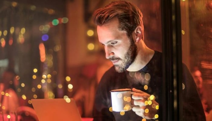 Drinking coffee may increase your life, study