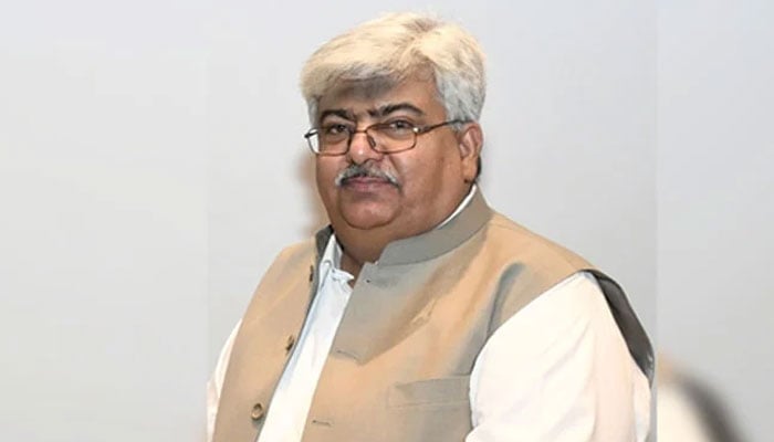 بینکوں کی آمدن پر 53 فیصد ٹیکس عائد ہوتا ہے، چیئرمین ایف بی آر