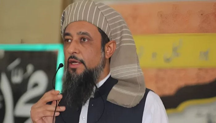 سابق رکن قومی اسمبلی مولانا حامد الحق ۔ فوٹو فائل