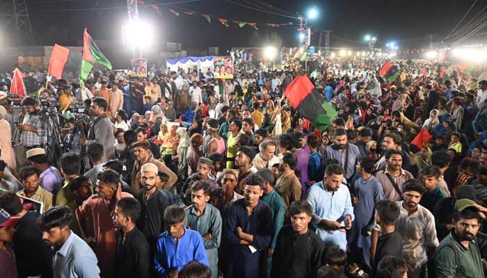 بےنظیر بھٹو کی 72ویں سالگرہ پر بلاول بھٹو کا سکھر کی عوام کیلئے تحفہ