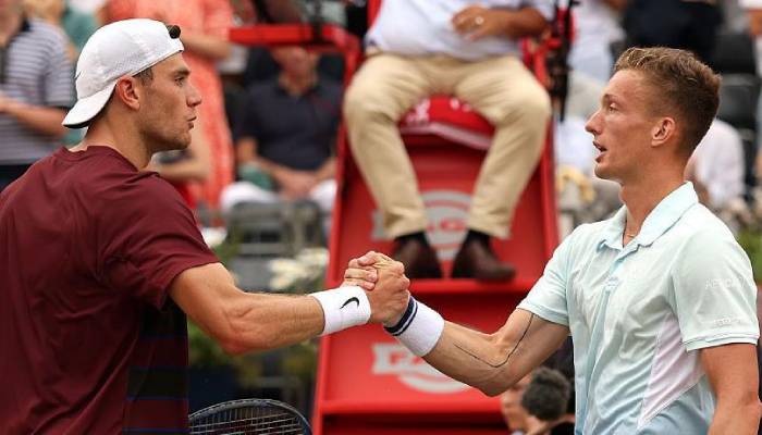 Jack Draper’s Queen’s title dream ends as Jiri Lehecka reaches historic final