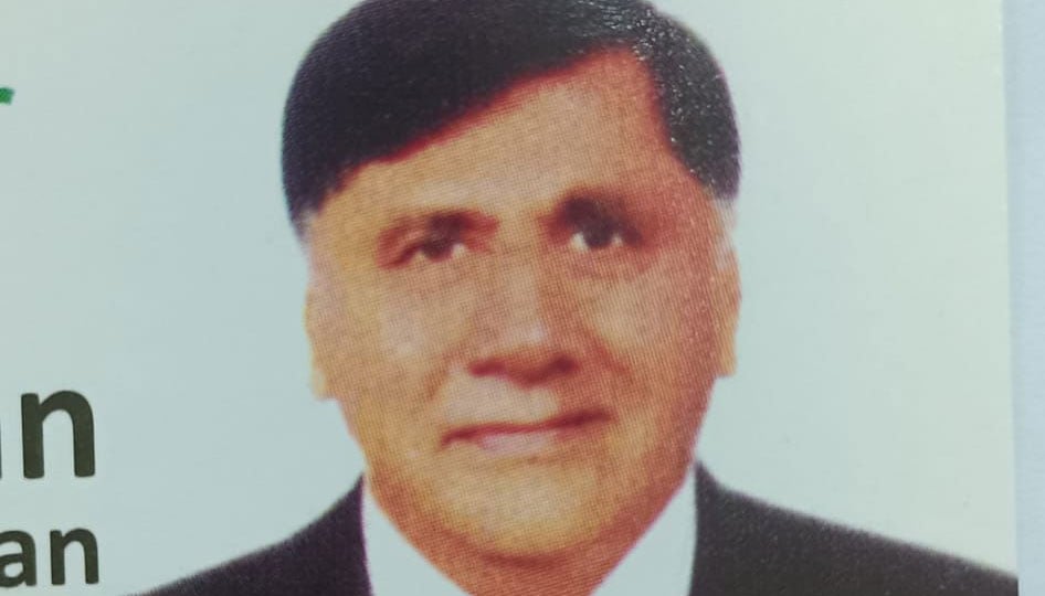 ملک شکیل ایڈووکیٹ—فائل فوٹو