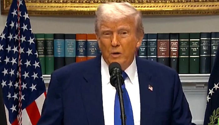 امریکی صدر ڈونلڈ ٹرمپ—فائل فوٹو