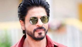 شاہ رخ خان پاکستانی کرکٹرز سے معاہدہ کرنے پر تنقید کی زد میں