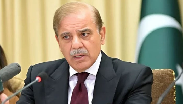 وزیراعظم کی موسمی صورتحال کی پیشگی اطلاع موبائل مسیج سے دینے کی ہدایت