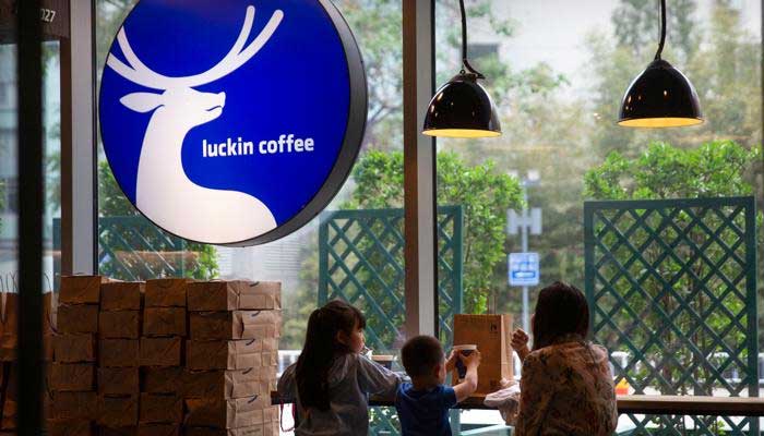 Chinas biggest coffee chain Luckin makes US debut