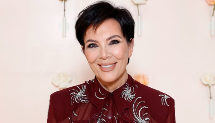 Kris Jenner leaves fans gushing as she glows in elegant purple gown: See