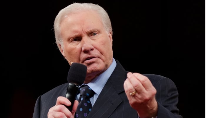 Televangelist Jimmy Swaggart breathes his last at age of 90