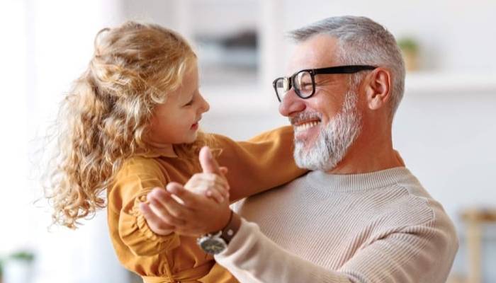 UK sees unexpected rise in over-60 fathers, experts surprised