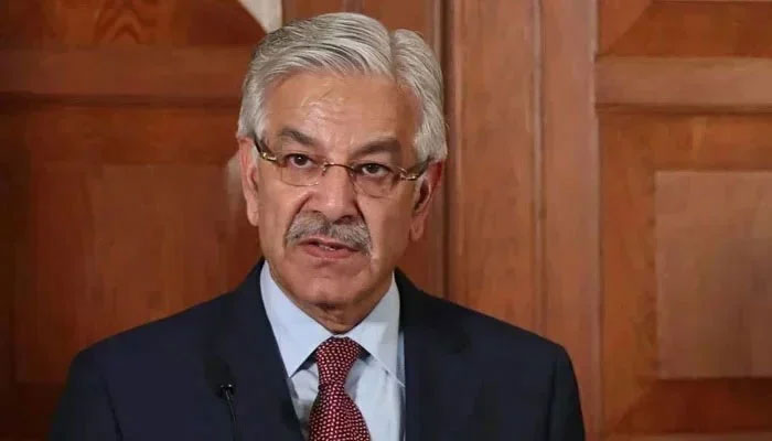 وزیرٍ دفاع خواجہ محمد آصف ۔ فوٹو فائل