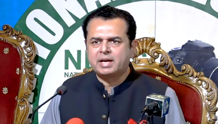 وزیرِ مملکت برائے داخلہ طلال چوہدری—فوٹو فائل