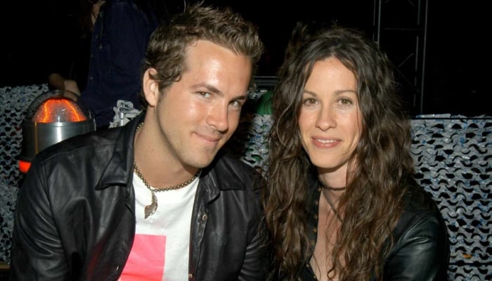 Ryan Reynolds and Alanis Morissette
