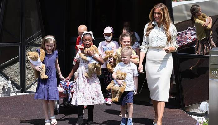 Melania Trump teases Donald Trump’s golf habit in surprise childrens hospital visit