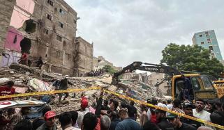 کراچی: عمارت گرنے کا واقعہ، کل سے ریسکیو آپریشن جاری، 16 لاشیں نکال لی گئیں