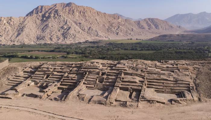 3,500-year-old lost city found in Peru with 18 buildings and religious artifacts