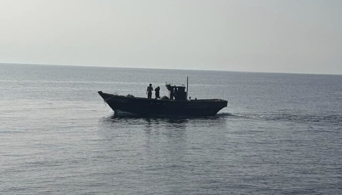 South Korea returns 6 North Koreans rescued at sea in ‘humanitarian stance’