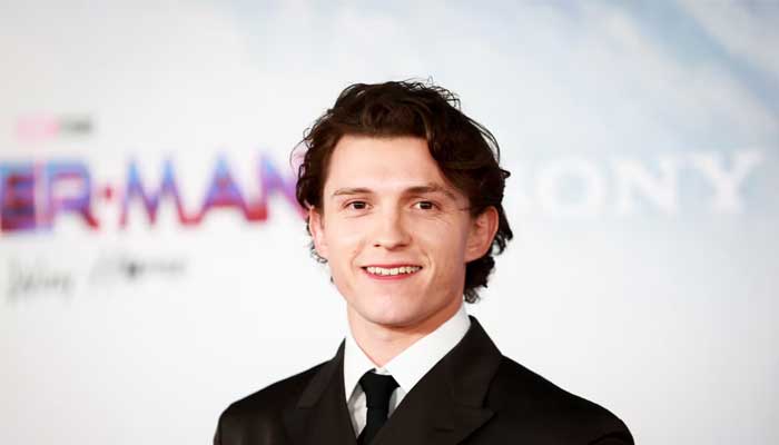 Tom Holland returns to Wimbledon for quarter-final match: Photos