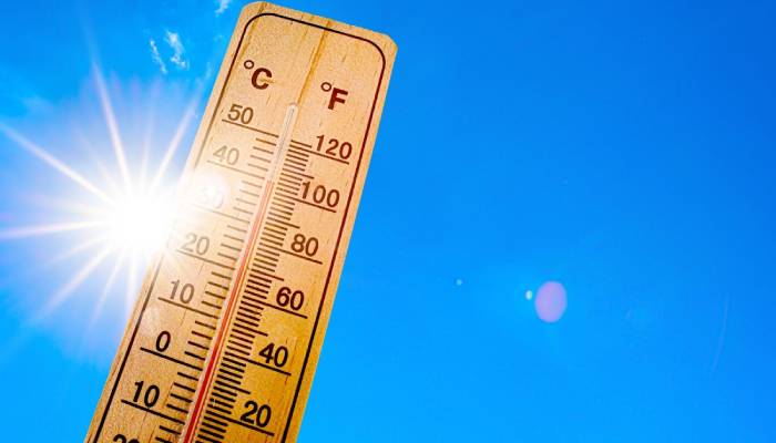 Scotland records hottest day in years as temperatures hit 30.8C