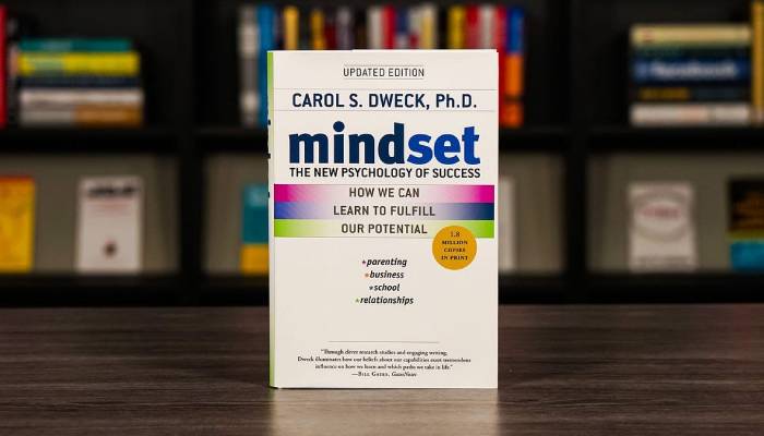 5 must-read books for students to gain clarity and confidence