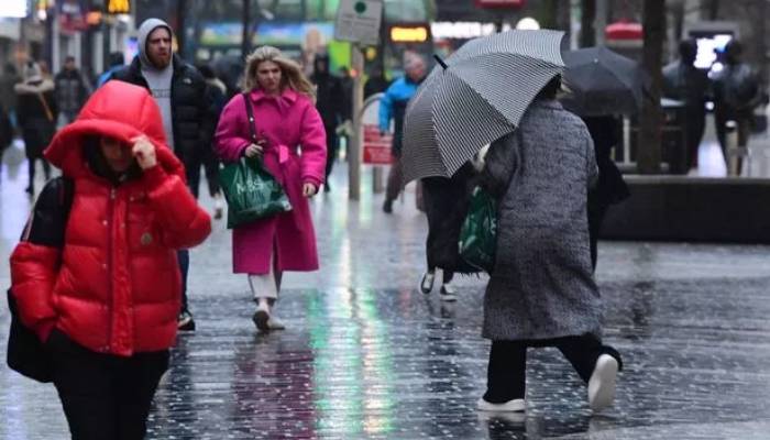 UK braces for heavy rain after record-breaking heat