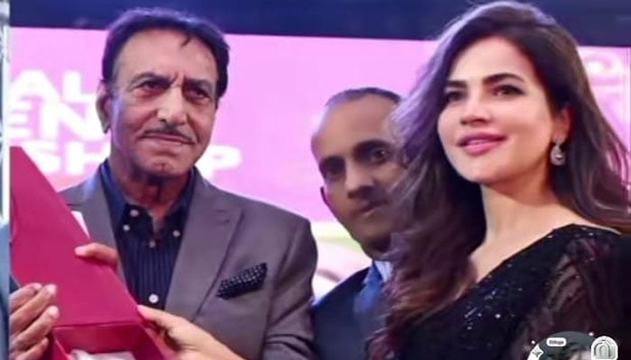حمیرا اصغر کی دلخراش موت نے سب کو دکھی کر دیا، مصطفیٰ قریشی