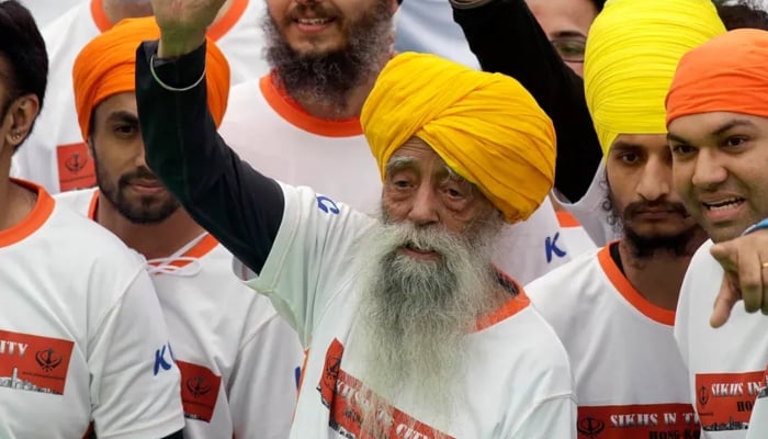 Fauja Singh, world’s oldest marathon runner, dies at 114 in hit-and-run