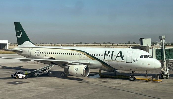 برطانیہ نے بھی PIA پر عائد پابندیاں ختم کر دی