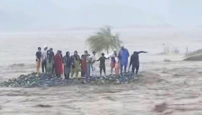 سانحہ سوات، چیف سیکریٹری کا تحقیقاتی رپورٹ پر عملدرآمد کیلئے 4 محکموں کو خط