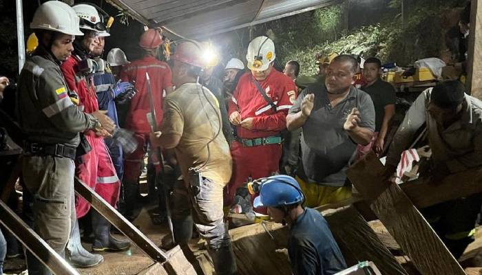 Colombian gold miners trapped for 18 hours in illegal mine rescued alive