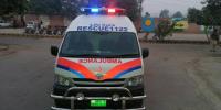 ڈیرہ غازی خان: خاتون نے ایمبولینس میں بچے کو جنم دے دیا