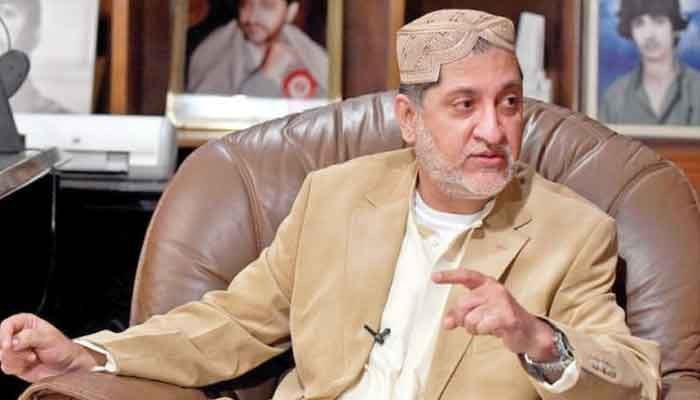 اختر مینگل کو بیرونِ ملک جانے سے روک دیا گیا، پرواز سے آف لوڈ