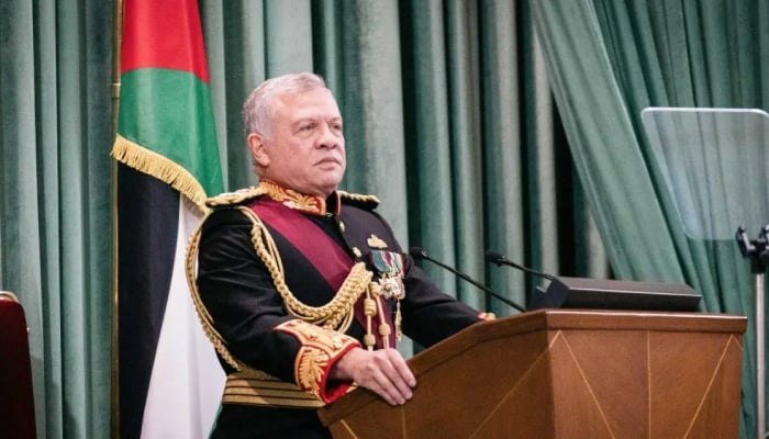 Royal Hashemite Court offers peeks into King Abdullah’s new engagement