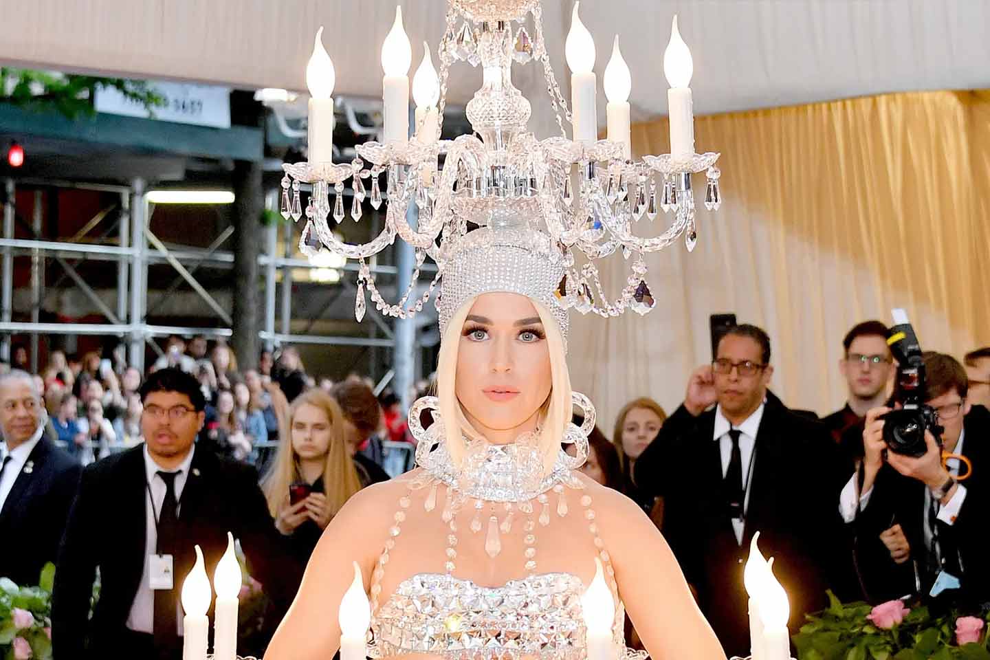 Katy Perrys 2019 Met Gala look