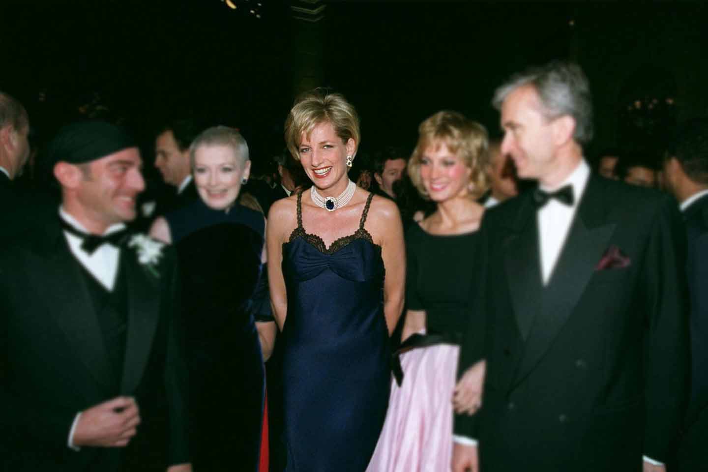 Princess Dianas 1996 Met Gala look